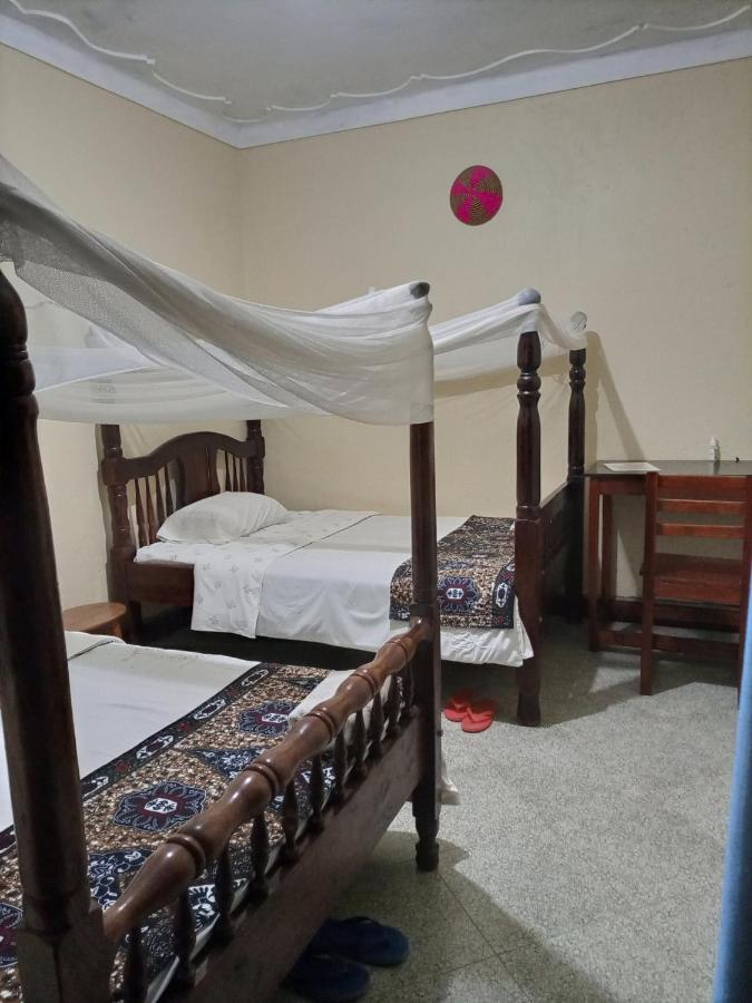 Masindi Pross Residence מראה חיצוני תמונה